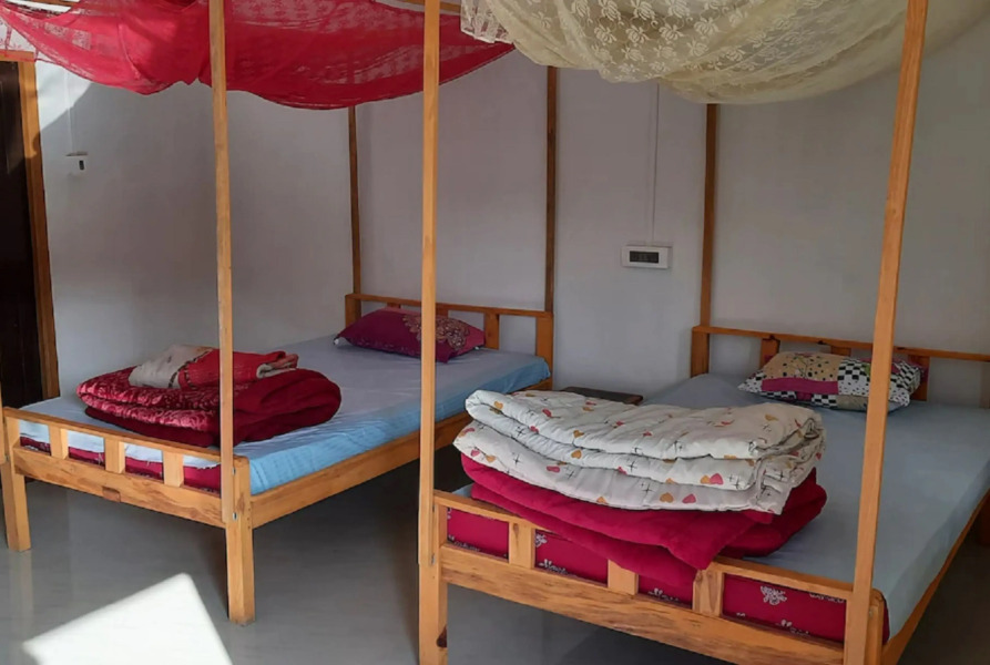 Goroomgo Manipur House Imphal