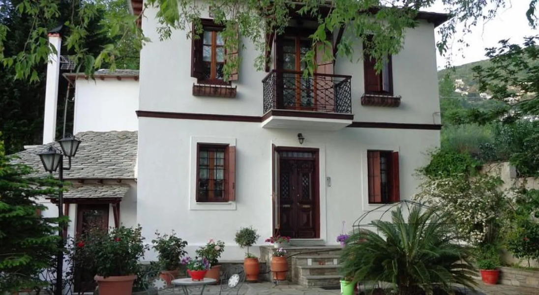 Archontiko Stafylopati