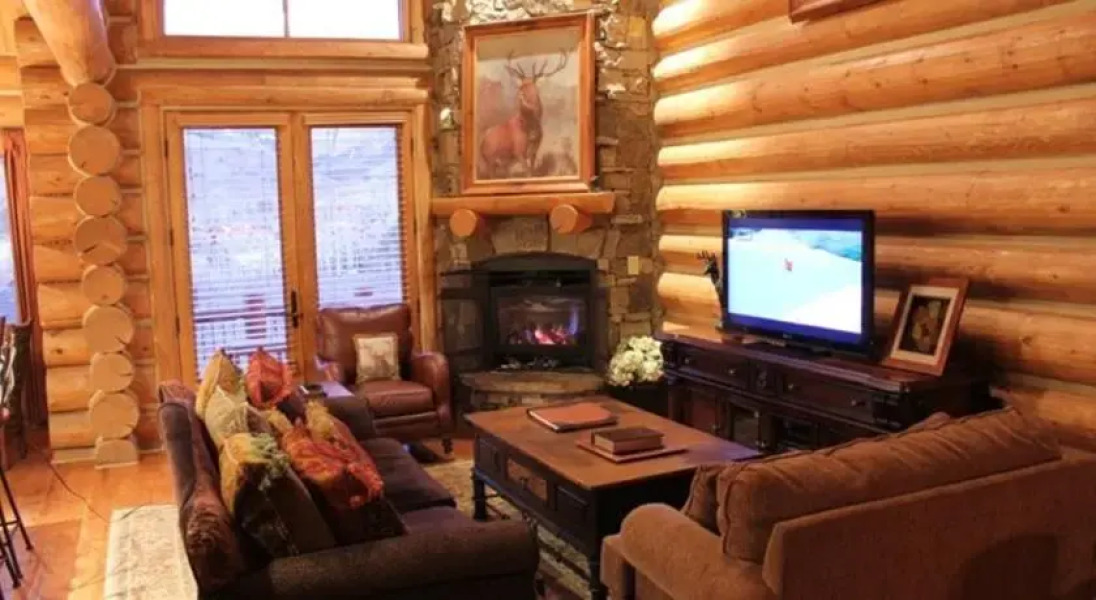 RedAwning Villas at Tristant 209-Plus!