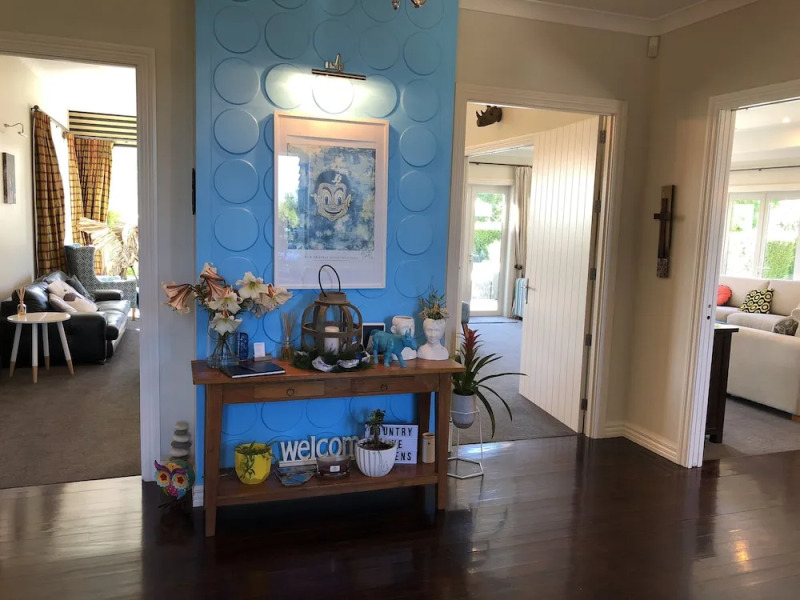 Country Lane Gardens