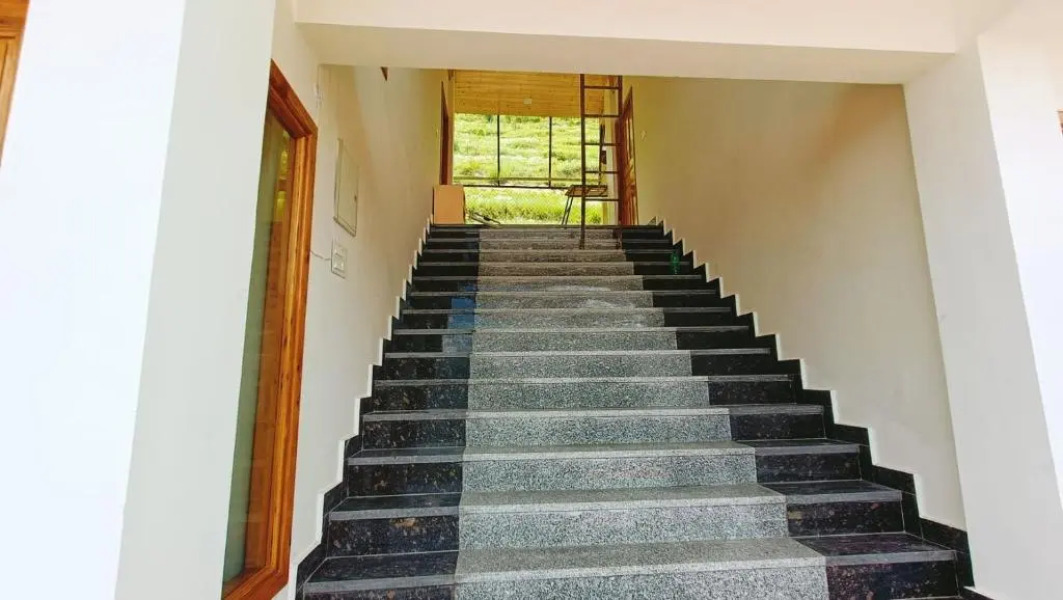 The Vintage Hill Village