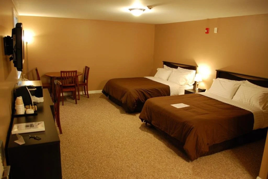 Abbot Trailside Lodging