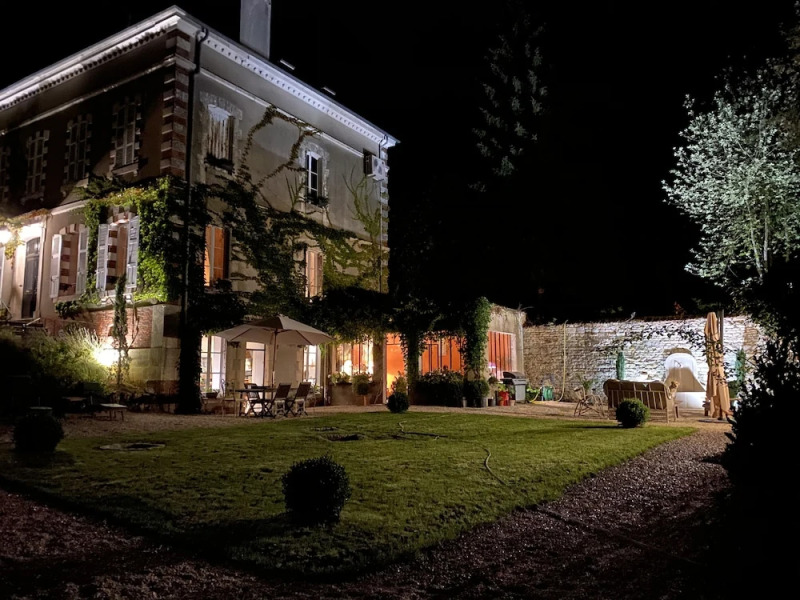 Manoir De La Croix Saint Louis