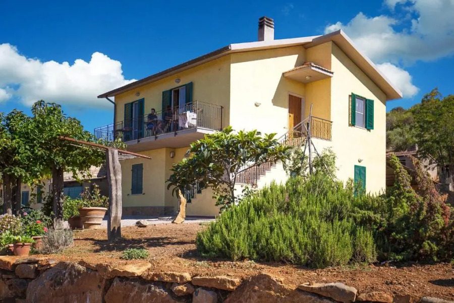 Poggiolivi Agriturismo Bio in Maremma