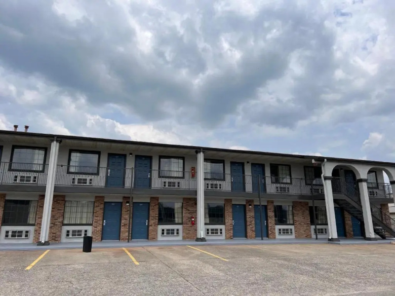 Days Inn/ Blue Ridge