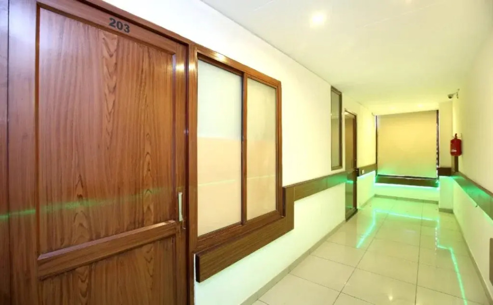 Oyo 18709 Hotel Yatri Niwas