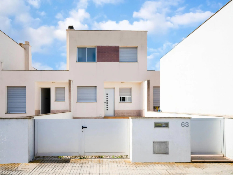 Lovely holiday home in Amposta with a terrace