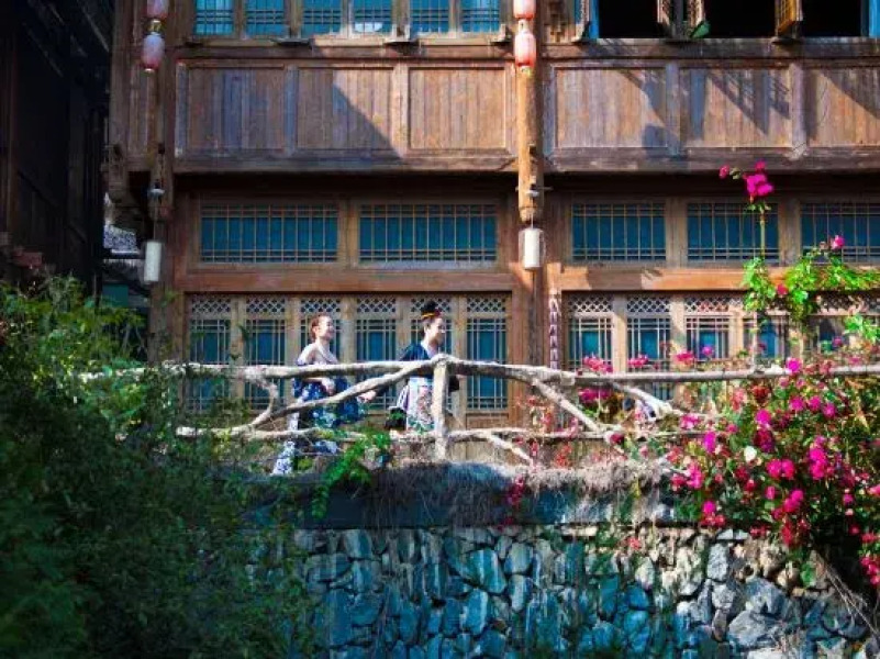 Jindang Palace Garden Resort Hotel (Liping Zhaoxing Dongzhai Branch)