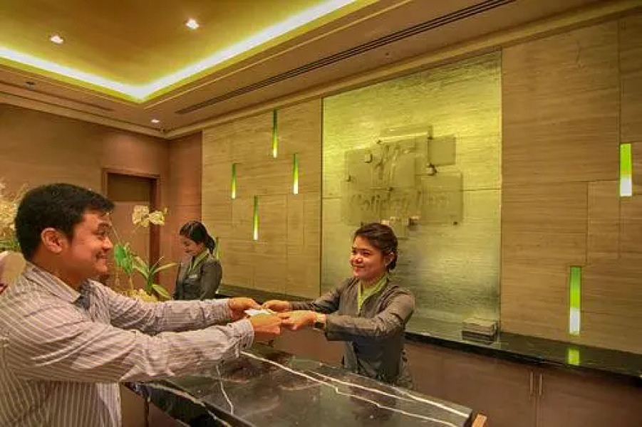 Holiday Inn Clark Field