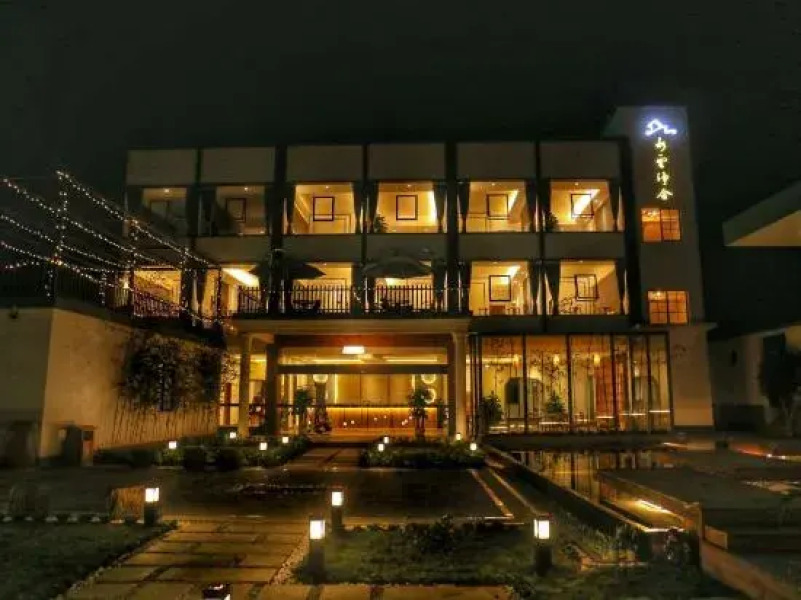 Shuiyun Jingshe Hot Spring Hotel (Xinfeng Meikeng)