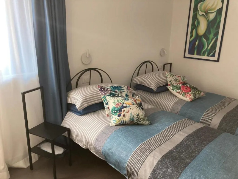 B&B Hole6 (Adults Only)