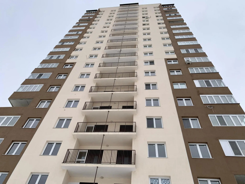 Moon72 (Мун72) на улице Фармана Салманова