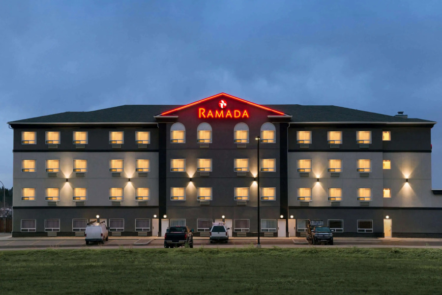 Ramada by Wyndham Drayton Valley