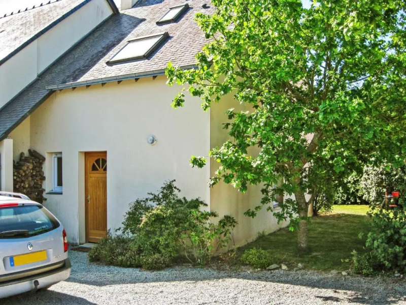 Maison de 3 chambres a Ambon a 300 m de la plage avec jardin clos