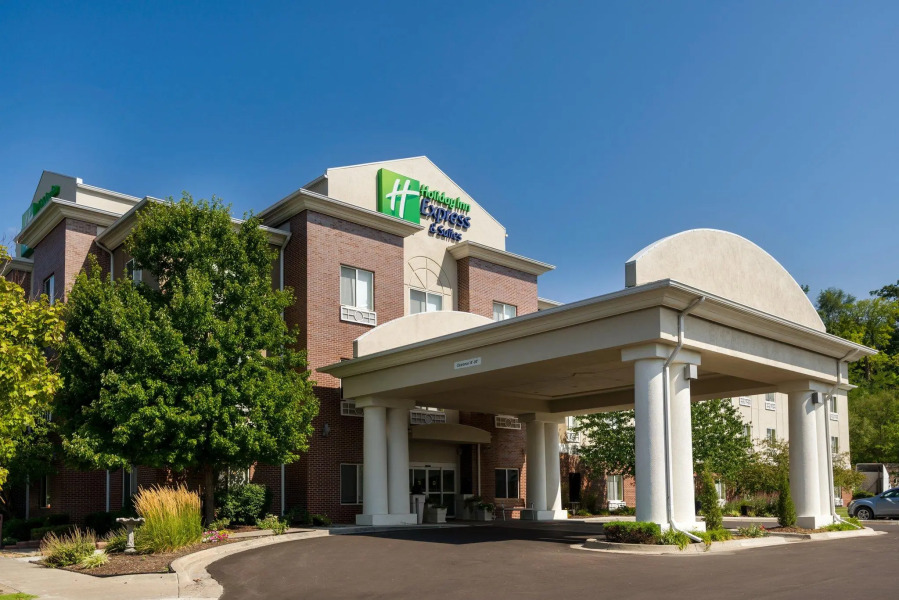 Holiday Inn Express Hotel & Suites Independence-Kansas City by IHG