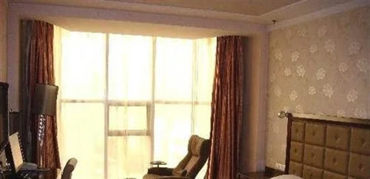 Chifeng Golden Towers Hotel