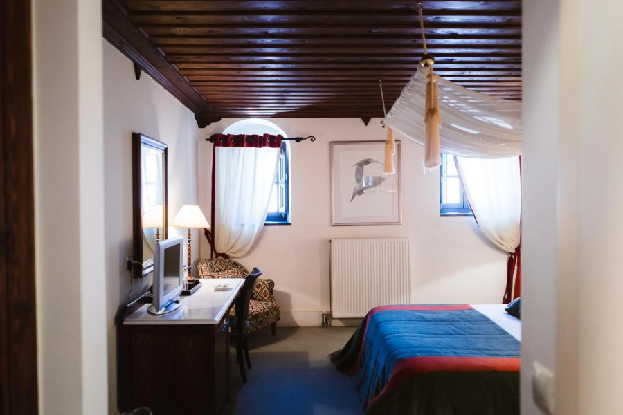 Trikolonion Country Hotel