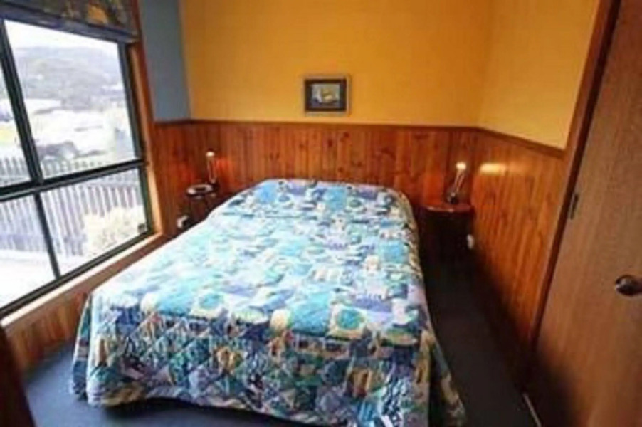 Bicheno's A Plus Apartments