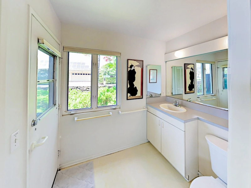 2 Charming Cottages on the Ocean 2 Bedrooms 2 Bathrooms Cottage