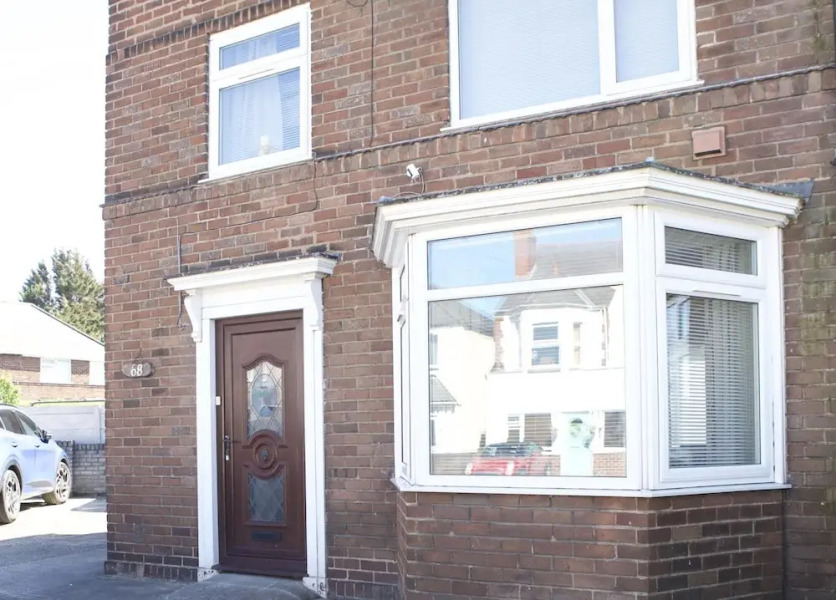 The Flintshire - North Wales - Sleeps Up To 9