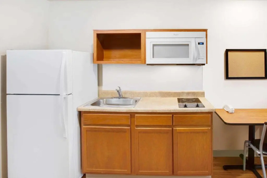 WoodSpring Suites College Station