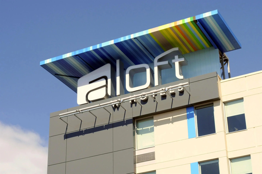 Aloft Montreal Airport