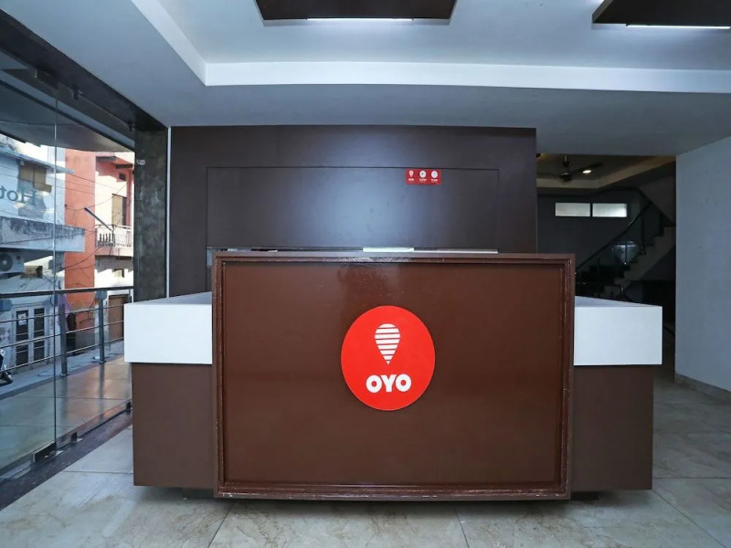 OYO 5192 Laj Regency