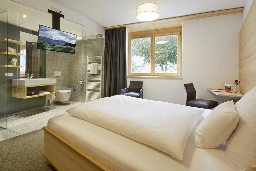 ElzLand Hotel 9 Linden BUSINESS & FAMILIEN HOTEL