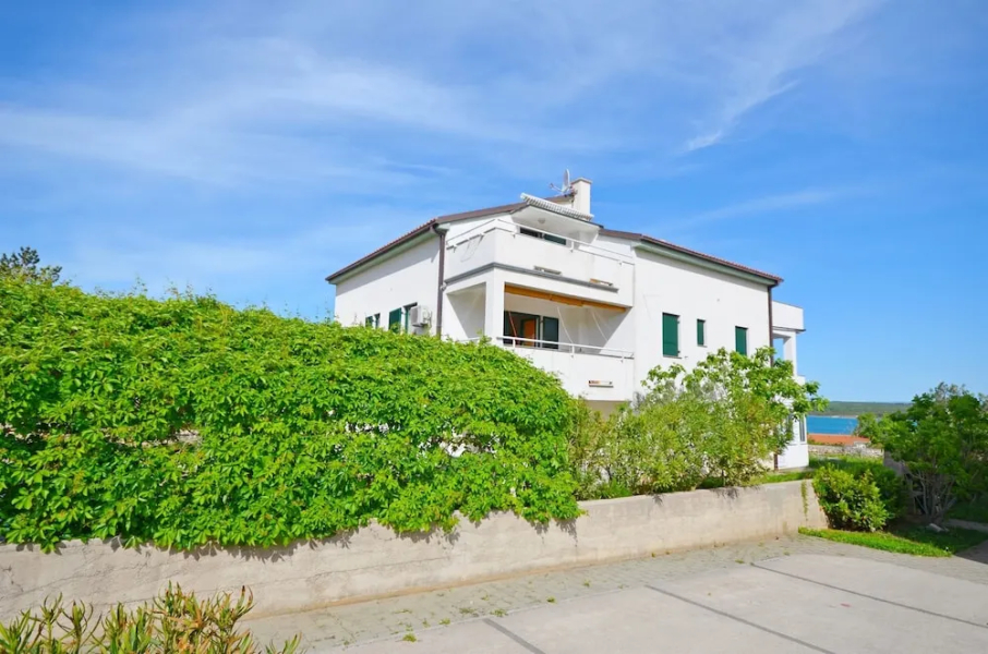 Apartment Darko