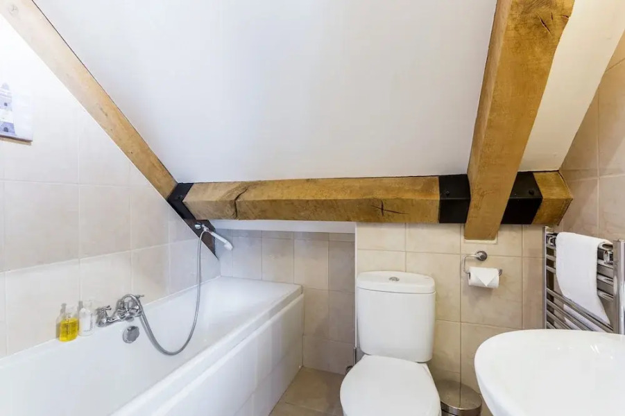 Vintage Barn Conversion near Faringdon