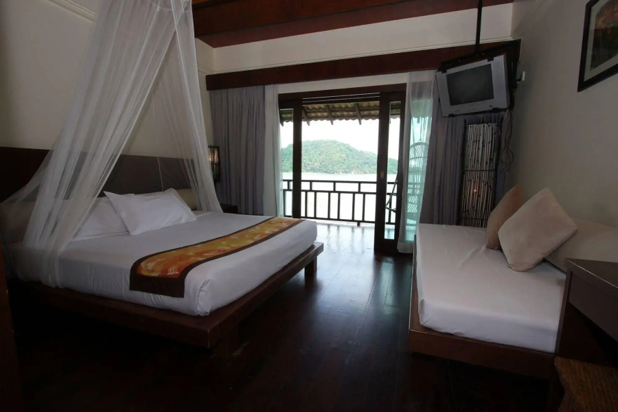 Gem Island Resort & Spa