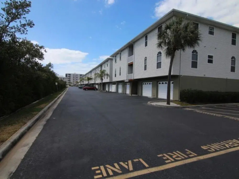 Mariner's Pointe 202 2 Br Cabin by RedAwning