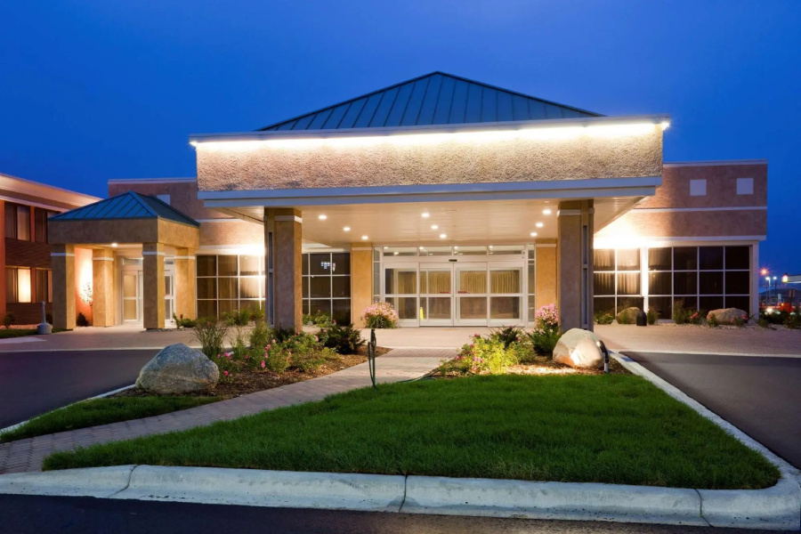 Holiday Inn Willmar