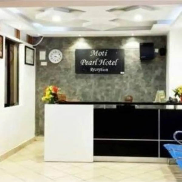 Moti Pearl Hotel