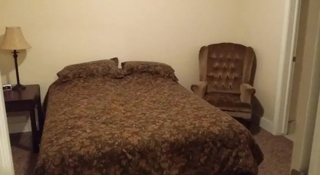 Hot Springs Hide Away