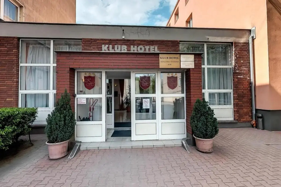 Klub Hotel