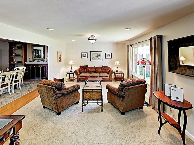 990 Sonoma - 3 Br Home