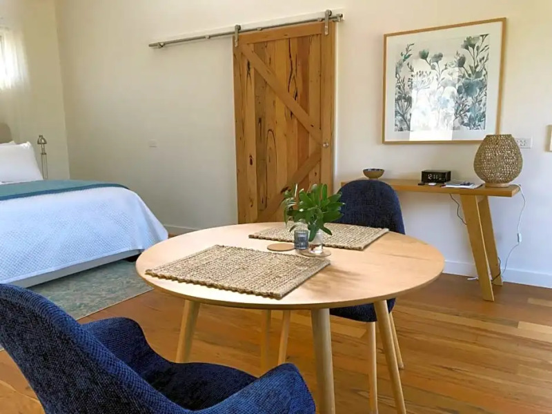 Messmates Luxury Eco Suites