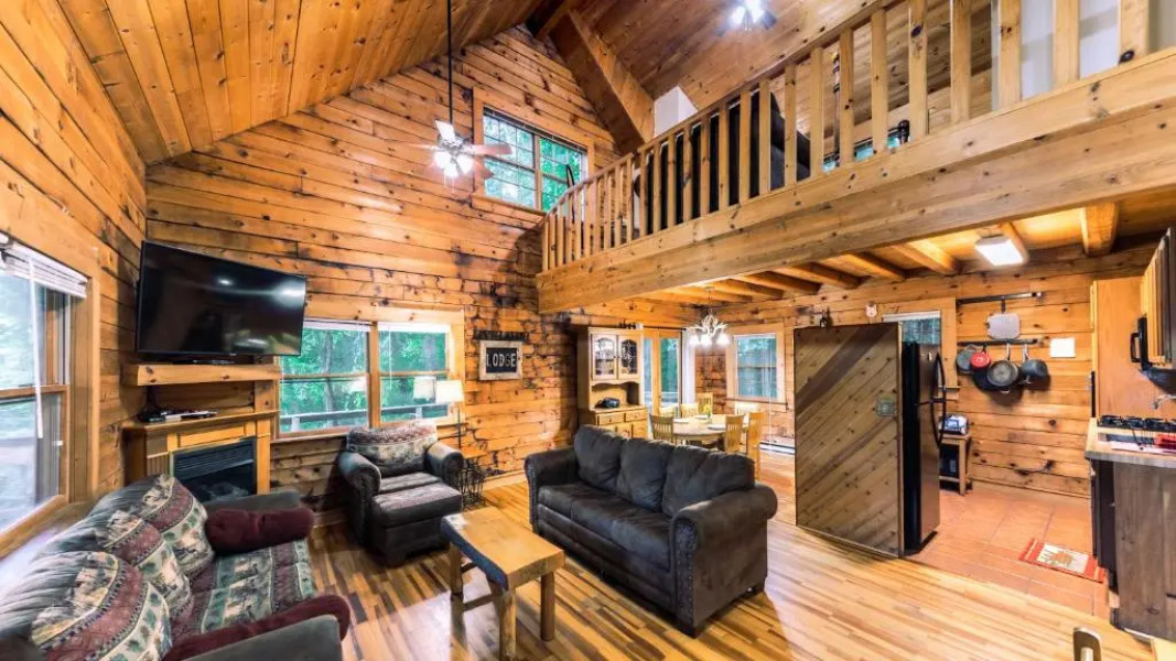 Log Cabin Motor Court