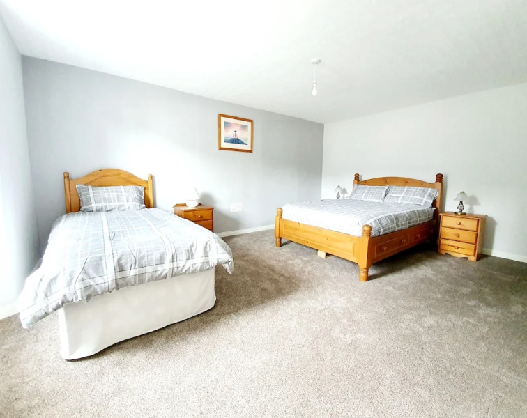 Spacious Holiday Home Closeby River in Alness!