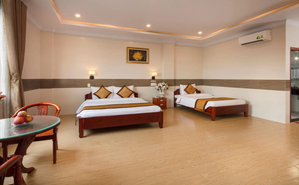 Phuc Ngoc Hotel