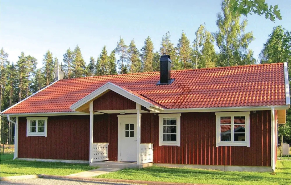 Nice Home in Vittaryd With 4 Bedrooms, Sauna and Wifi