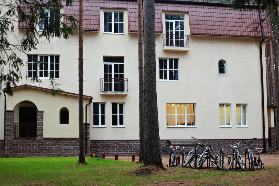 Отель «Шишки на Лампушке — Каса де Кампо»