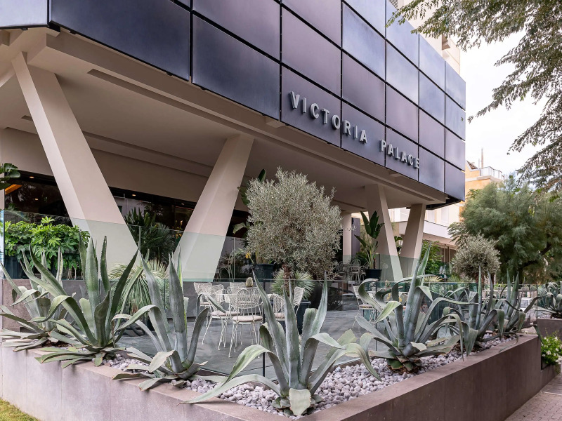 Victoria Palace Hotel