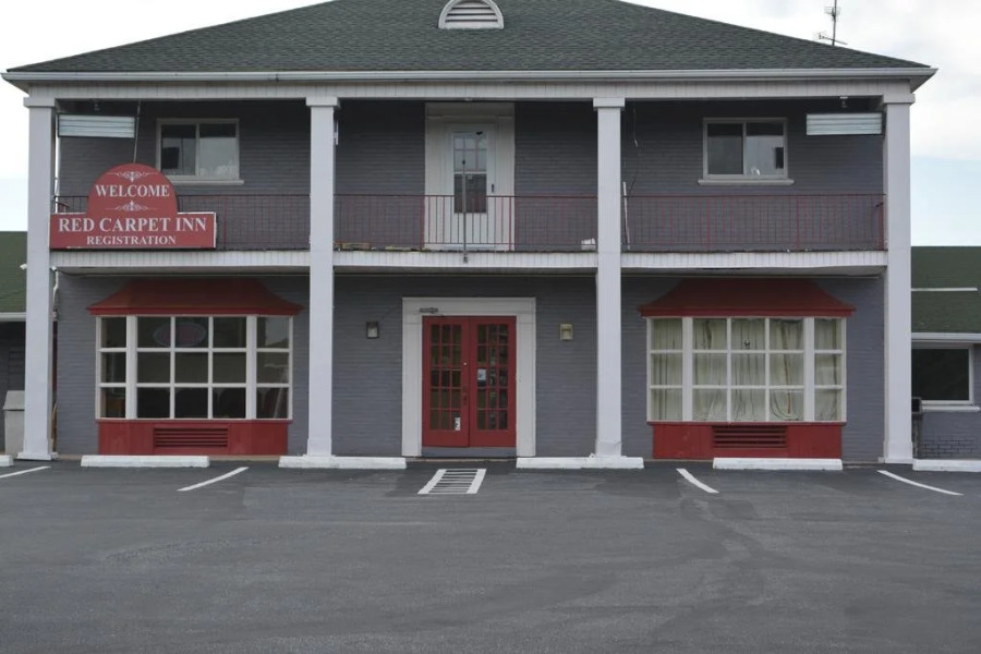 Red Carpet Inn & Suites New Cumberland