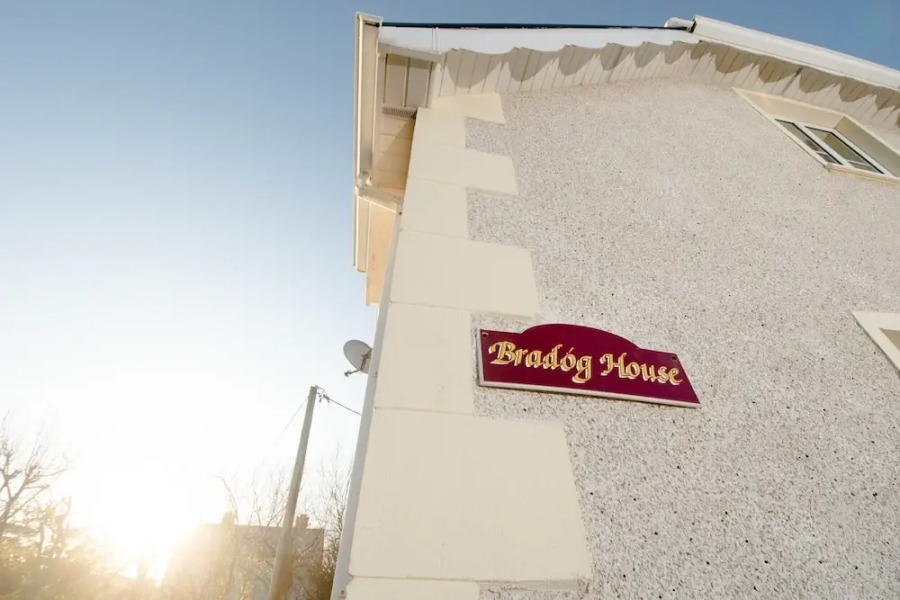 Bradog House - Beautiful 4 Bedroom House in Central Bundoran