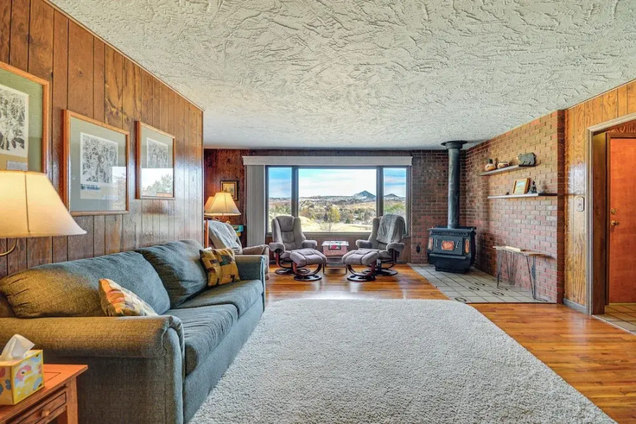 1 Mi to Hot Springs State Park: Rustic Wyoming Gem