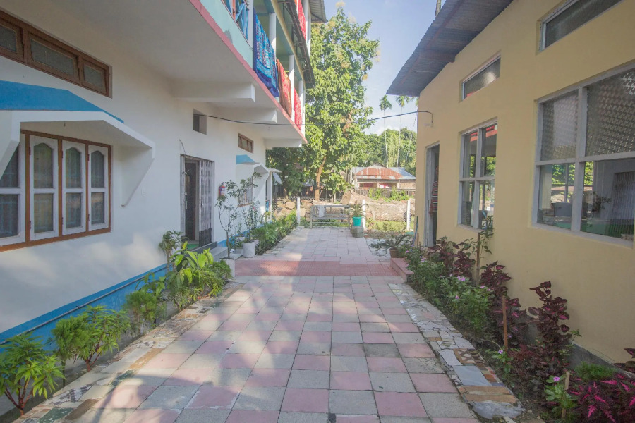 OYO 60869 Sandhana Homestay