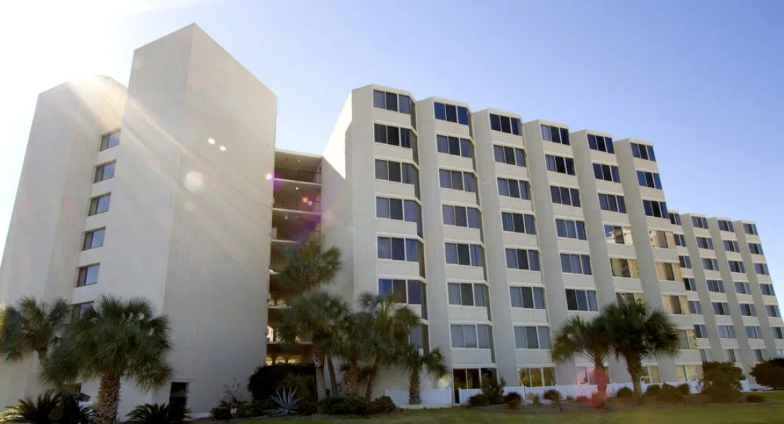 Top of the Gulf by Emerald View Management