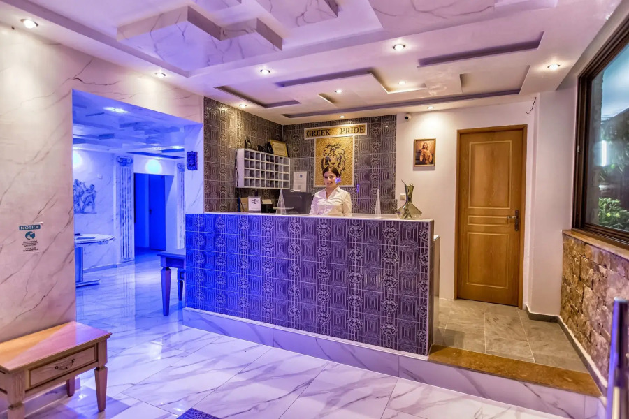 Greek Pride Seafront Hotel